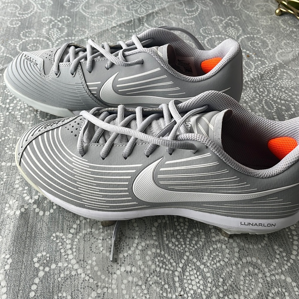 Nike Lunarlon medal cleats size 9